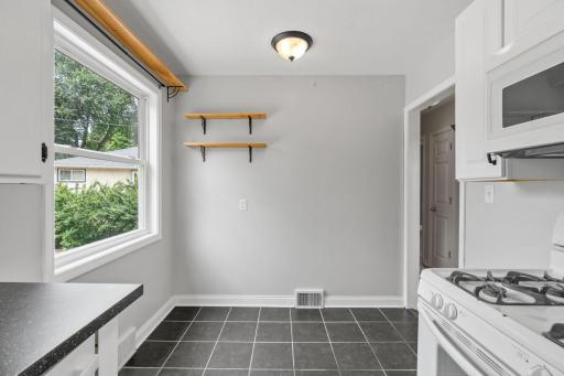 1081 Saint Paul Avenue, Saint Paul, MN 55116