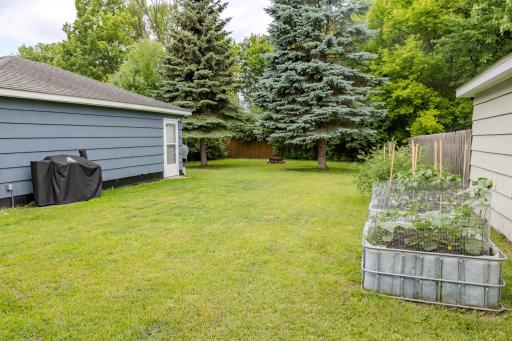 421 S 18th Street S, Moorhead, MN 56560