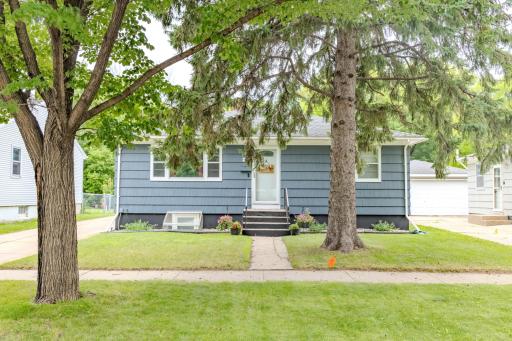 421 S 18th Street S, Moorhead, MN 56560
