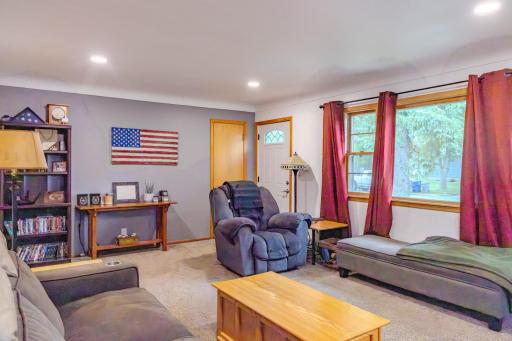 421 S 18th Street S, Moorhead, MN 56560