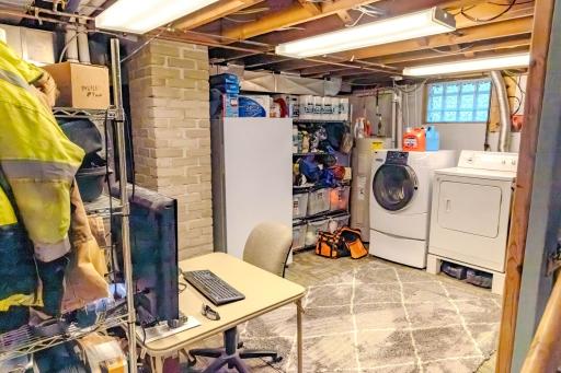 421 S 18th Street S, Moorhead, MN 56560