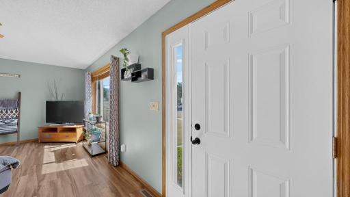 522 Brook Avenue, Saint Charles, MN 55972
