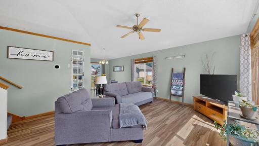 522 Brook Avenue, Saint Charles, MN 55972