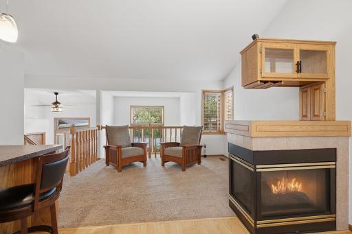 1222 Fallbrook Lane, Woodbury, MN 55125
