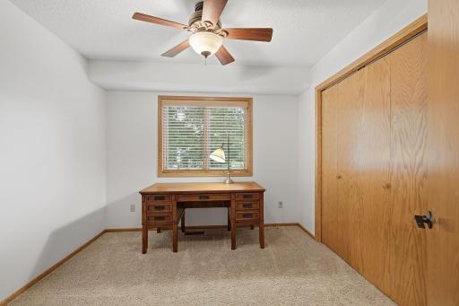 1222 Fallbrook Lane, Woodbury, MN 55125