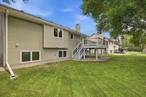 1222 Fallbrook Lane, Woodbury, MN 55125