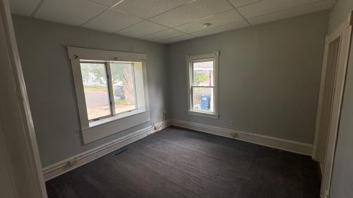 907 2nd Avenue NW, Faribault, MN 55021