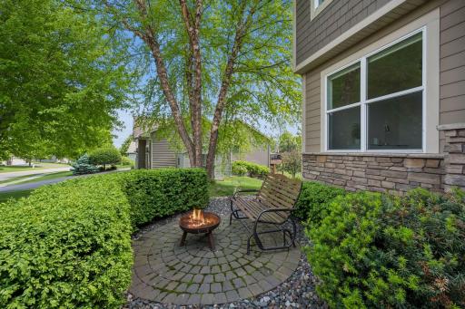 21221 Foxtail Lane, Rogers, MN 55374