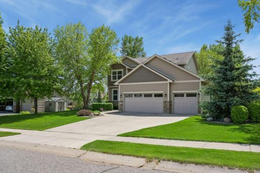 21221 Foxtail Lane, Rogers, MN 55374