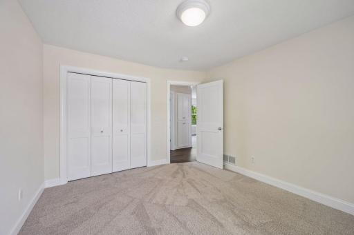 21221 Foxtail Lane, Rogers, MN 55374