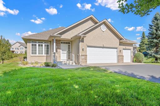 19132 Inndale Drive, Lakeville, MN 55044