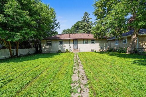 1066 26th Avenue SE, Minneapolis, MN 55414