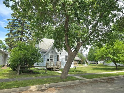 1020 8th Street, International Falls, MN 56649