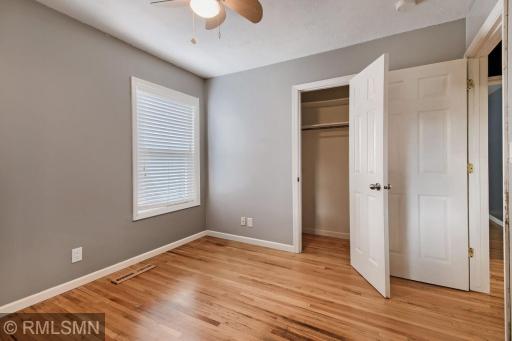 911 5th Street W, Hastings, MN 55033