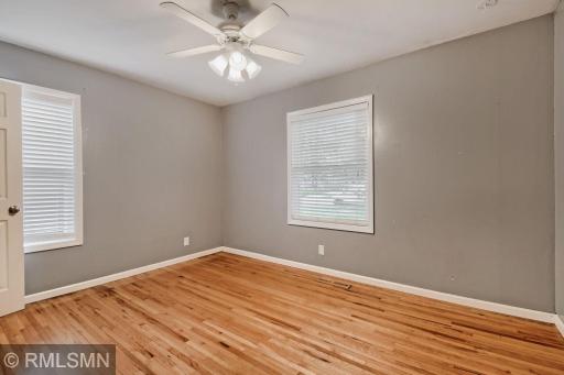 911 5th Street W, Hastings, MN 55033