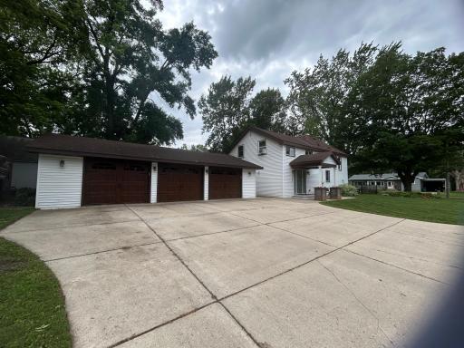 640 3rd Street N, Dassel, MN 55325
