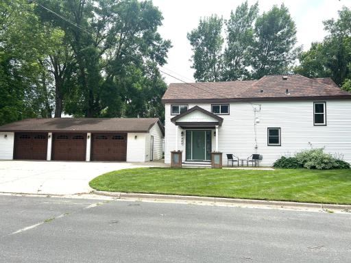 640 3rd Street N, Dassel, MN 55325