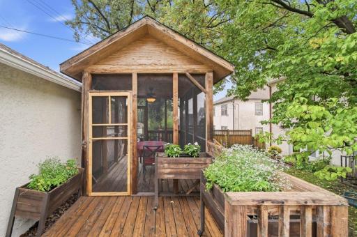 3428 Hennepin Avenue S, Minneapolis, MN 55408