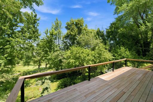 Enjoy a cup of coffee or a cocktail on your spacious deck and watch the golfers or listen to the wildlife around you!