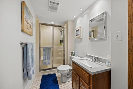 47-web-or-mls-11825 44th Ave N-234.jpg