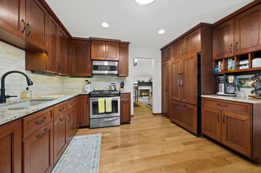 30-web-or-mls-11825 44th Ave N-304.jpg