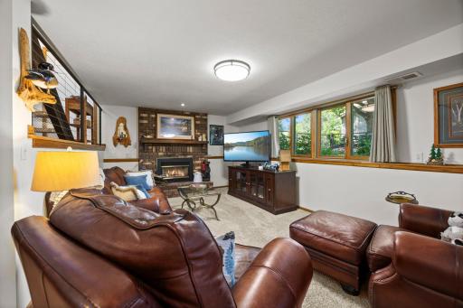 51-web-or-mls-11825 44th Ave N-149.jpg