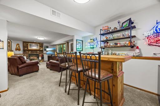 58-web-or-mls-11825 44th Ave N-184.jpg