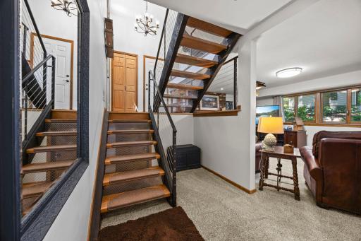 48-web-or-mls-11825 44th Ave N-134.jpg