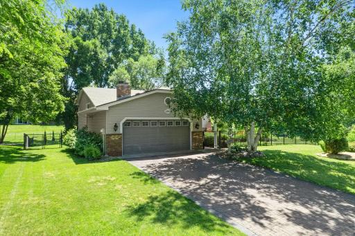 Photo for 11825 44th Avenue N, Plymouth, MN 55442 - listing #7105825 6-web-or-mls-11825 44th Ave N-391_Final.jpg