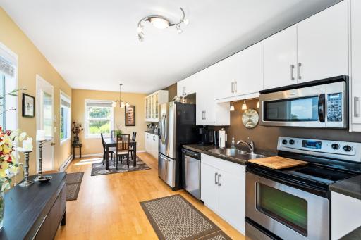 615 W 6th Street, Duluth, MN 55806