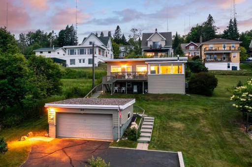 615 W 6th Street, Duluth, MN 55806