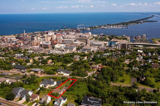 615 W 6th Street, Duluth, MN 55806