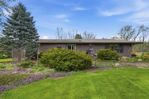 3225 180th Street, Lester Prairie, MN 55354