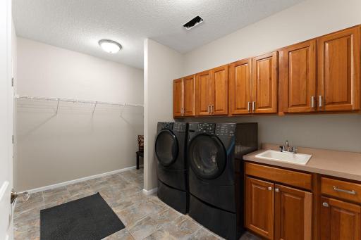 55-web-or-mls-UAV Vision Media Real Estate Photography (27).jpg