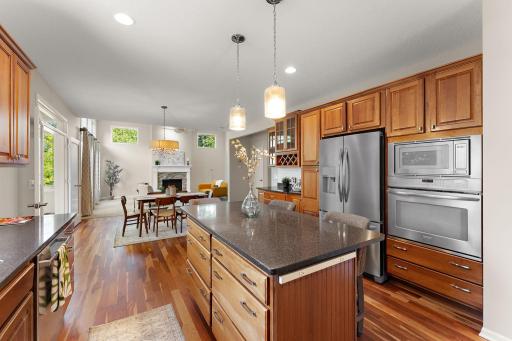 64-web-or-mls-UAV Vision Media Real Estate Photography (43).jpg