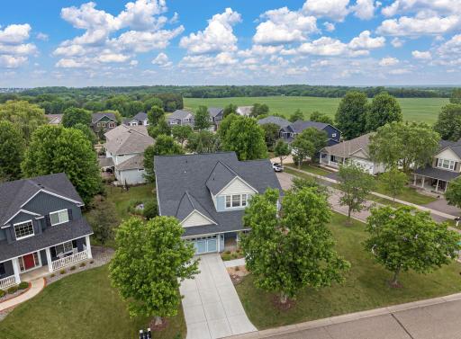2454 Sandstone Place, Saint Paul, MN 55129