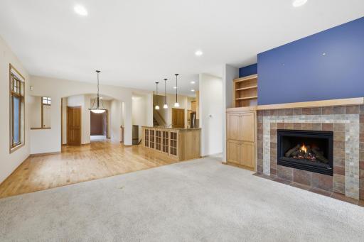 8117 Xerxes Circle, Bloomington, MN 55431