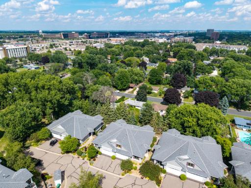 8117 Xerxes Circle, Bloomington, MN 55431