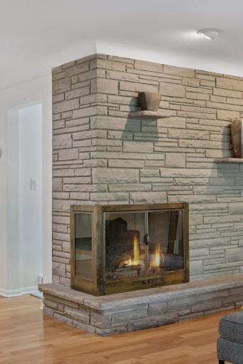 91 Mid Oaks Lane, Saint Paul, MN 55113