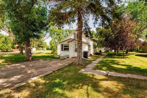212 Canning Street E, Hendrum, MN 56550