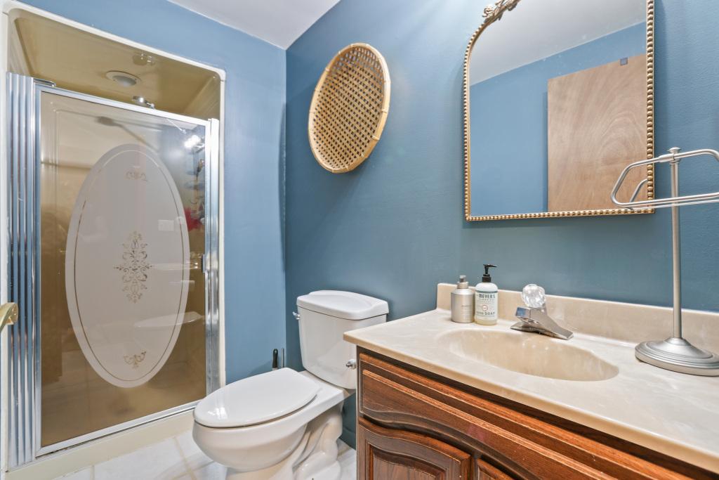 Downstairs 3/4 Bathroom