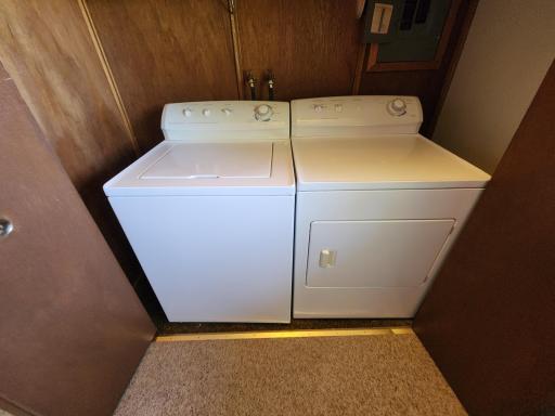 508 NW Lincoln Street, Adams, MN 55909