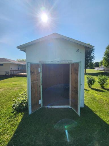 508 NW Lincoln Street, Adams, MN 55909