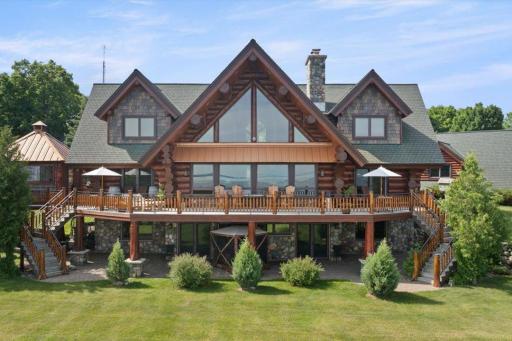 7127 Forestview Road NW, Walker, MN 56484