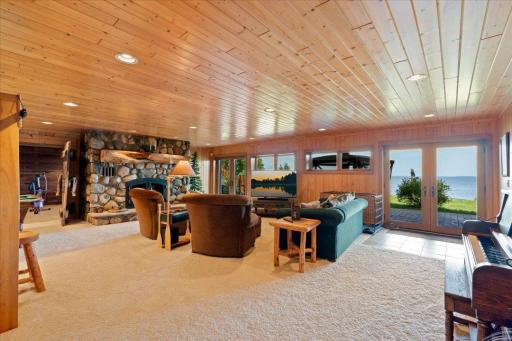 7127 Forestview Road NW, Walker, MN 56484