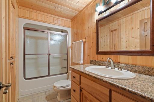 7127 Forestview Road NW, Walker, MN 56484