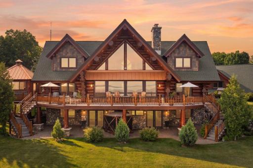 7127 Forestview Road NW, Walker, MN 56484