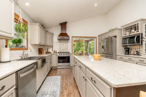 734 7th Street N, Montrose, MN 55363