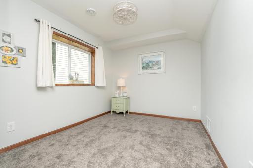 734 7th Street N, Montrose, MN 55363