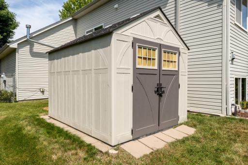 734 7th Street N, Montrose, MN 55363